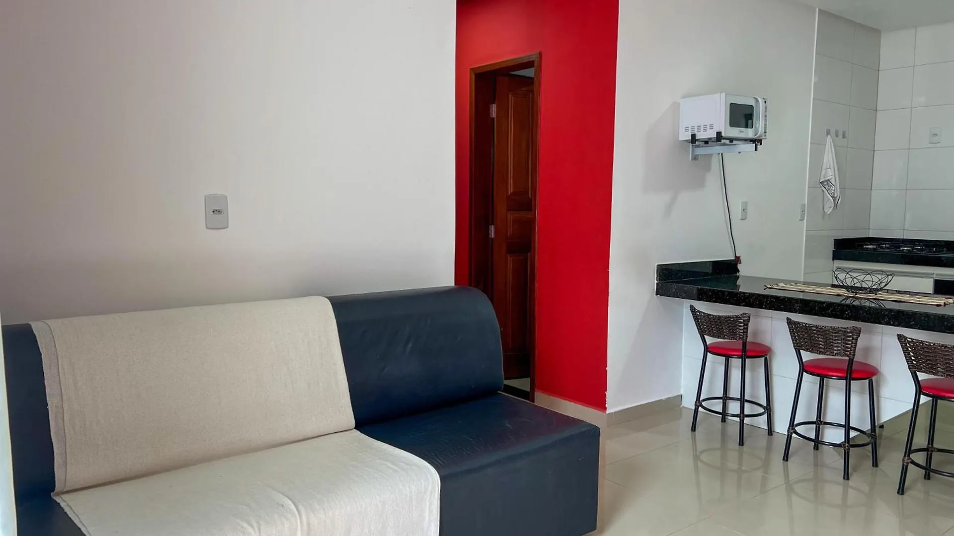 Σπίτι διακοπών 700M Da Praia; 2 Suites; Wifi 300 Mbs; Piscina; Churrasqueira; Estacionamento Gratuito 1 Carro Πόρτο Σεγκούρο Βραζιλία