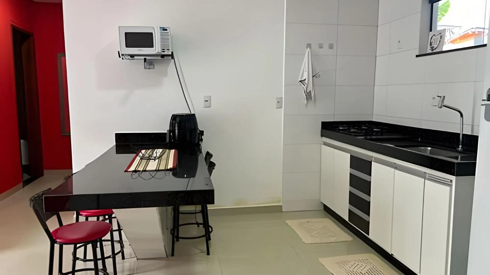 Σπίτι διακοπών 700M Da Praia; 2 Suites; Wifi 300 Mbs; Piscina; Churrasqueira; Estacionamento Gratuito 1 Carro Πόρτο Σεγκούρο