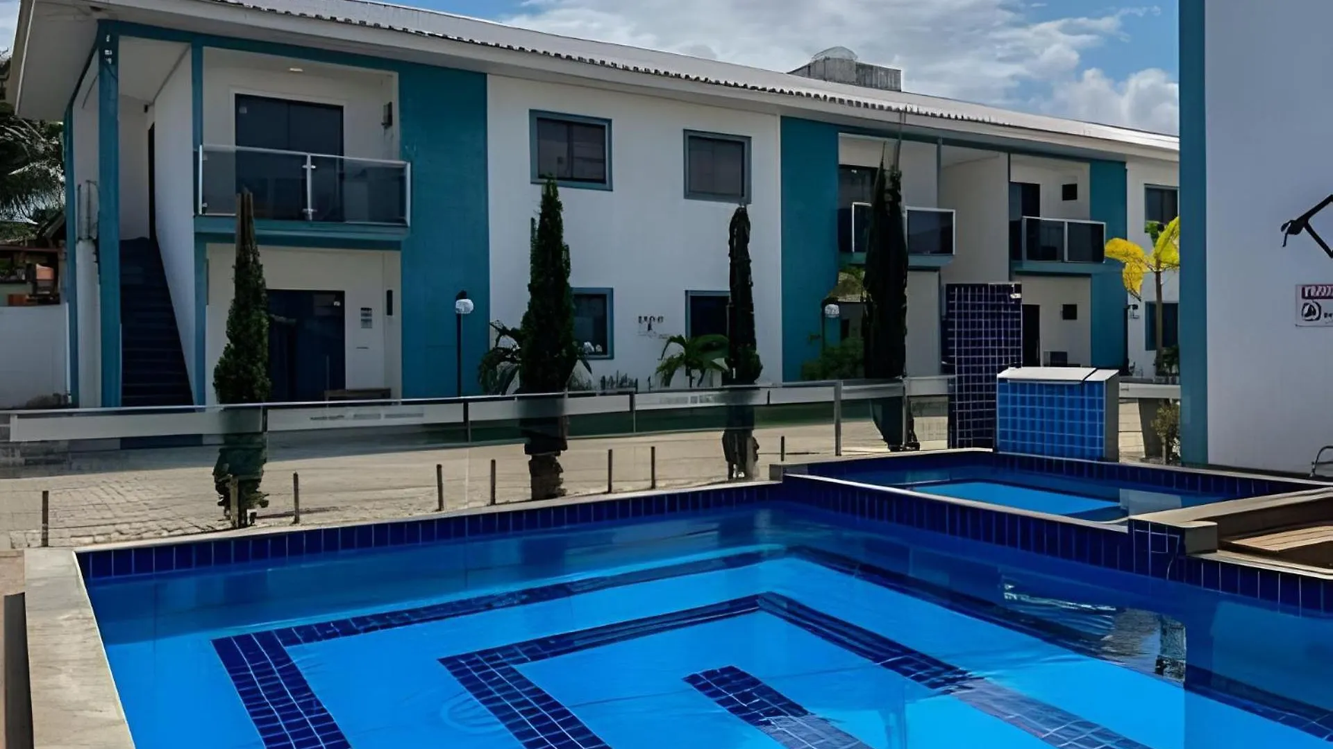 Σπίτι διακοπών 700M Da Praia; 2 Suites; Wifi 300 Mbs; Piscina; Churrasqueira; Estacionamento Gratuito 1 Carro Πόρτο Σεγκούρο